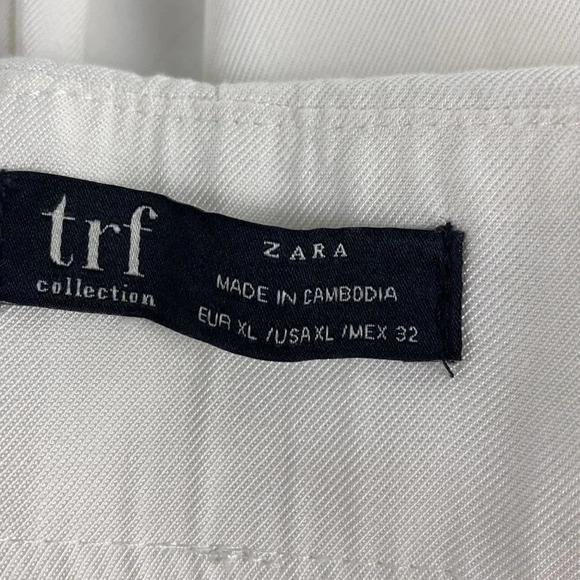 White contemporary high waist button fly wide pull on leg pants sz Extra large - Picture 4 of 17